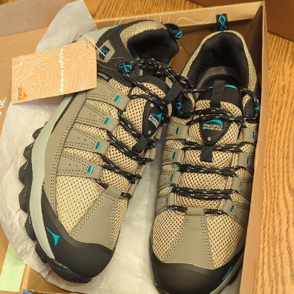 🥾💙🤎 NIB Women's Pacific Mountain hiking waterproof shoes size 7.5 🤎💙🥾